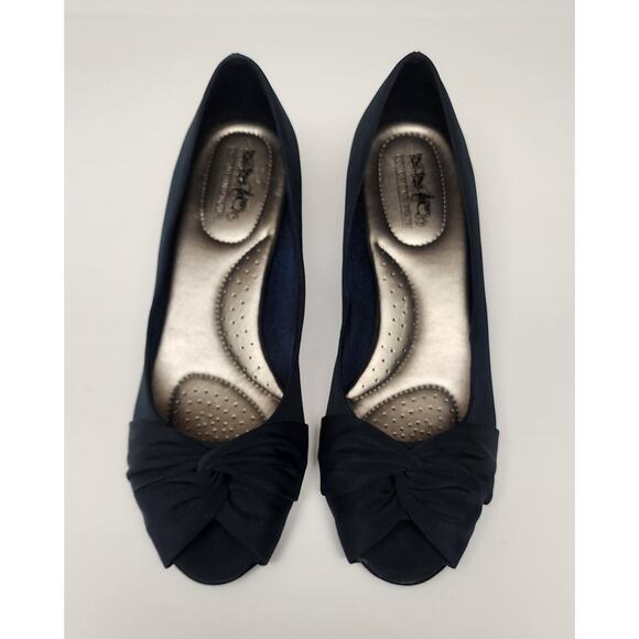 Coach and Four Abella Laura Navy Blue Peep Toe Kitten Heel Pumps Shoes SZ 8.5 - Picture 3 of 9